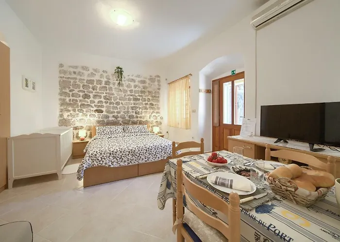 Hrast Apartmán Krk Town